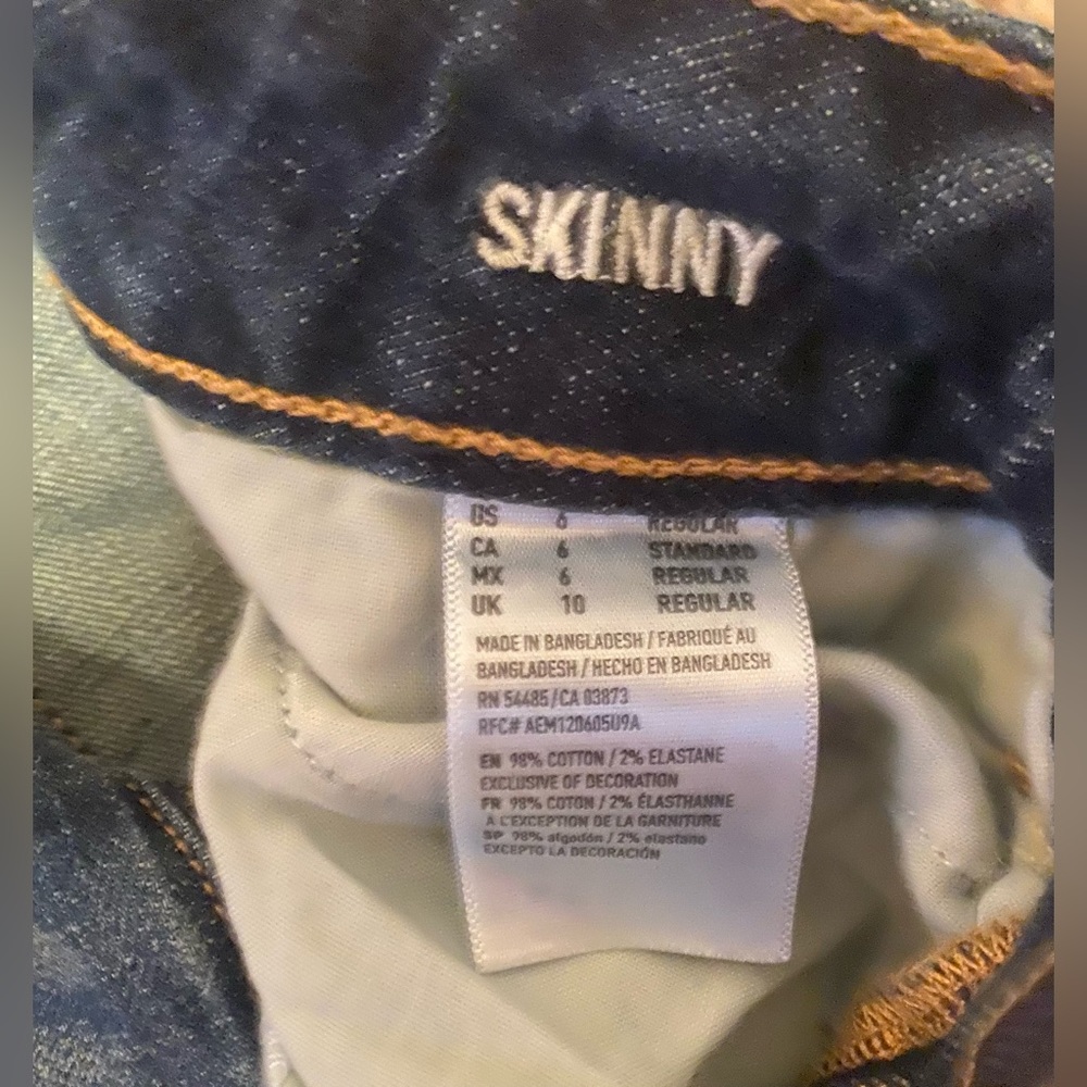 American Eagle Skinny Jeans - Picture 3 of 4